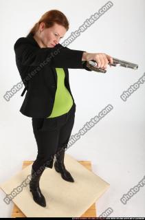 nadiya-dual-pistols-pose1